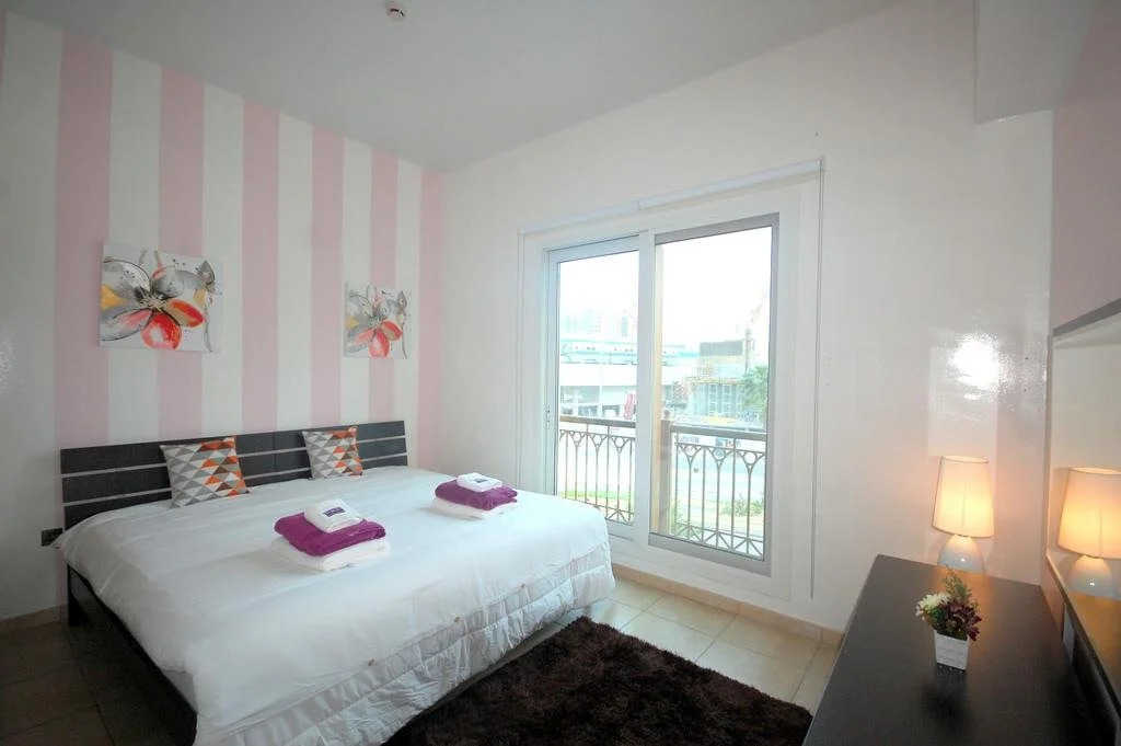 Marina Residences 3