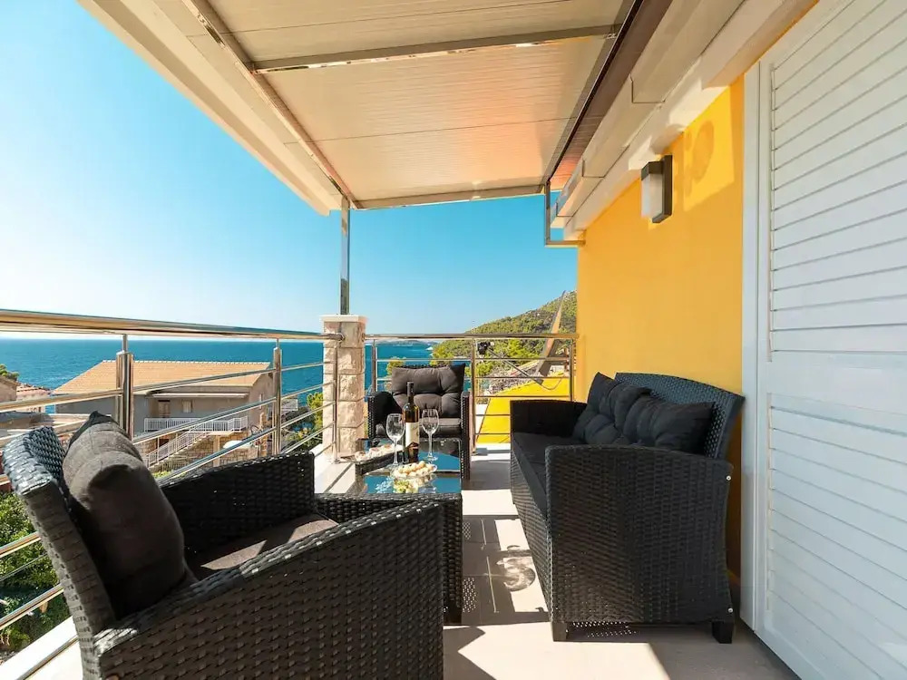 Fancy Apartments Dream