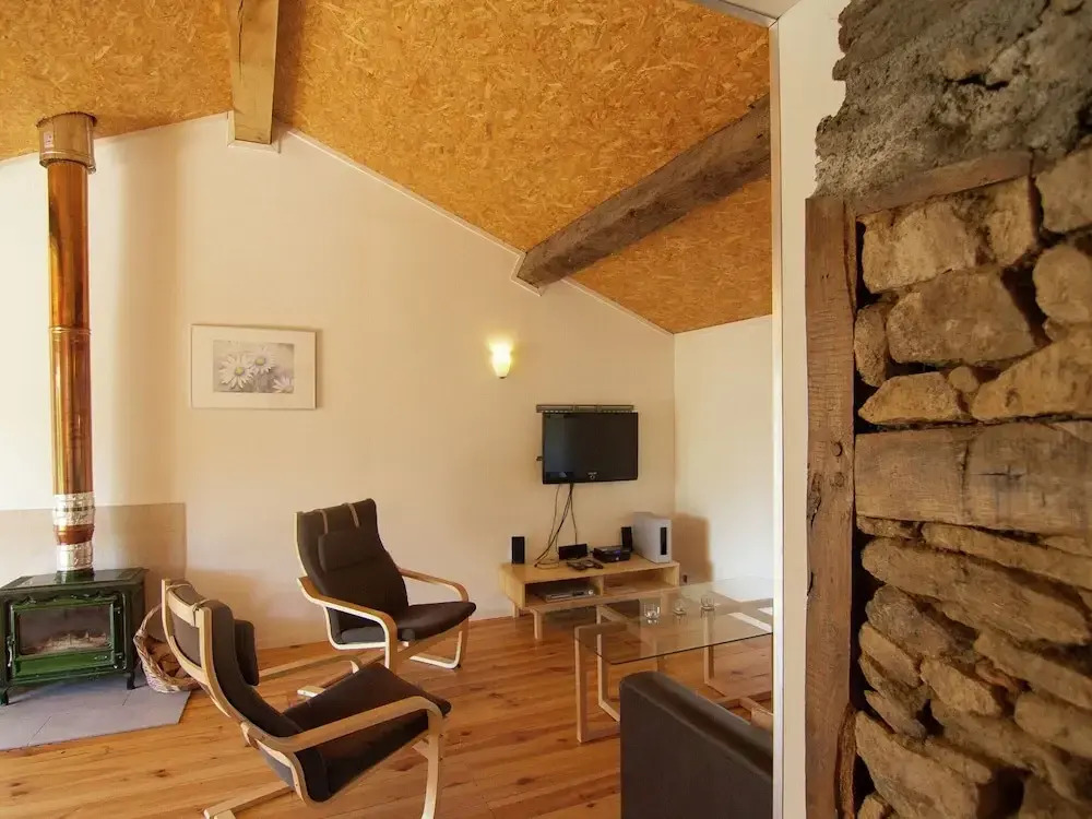 Spacious Gite With Large Terrace