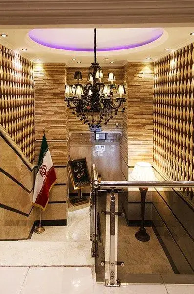 Hotel Markazi