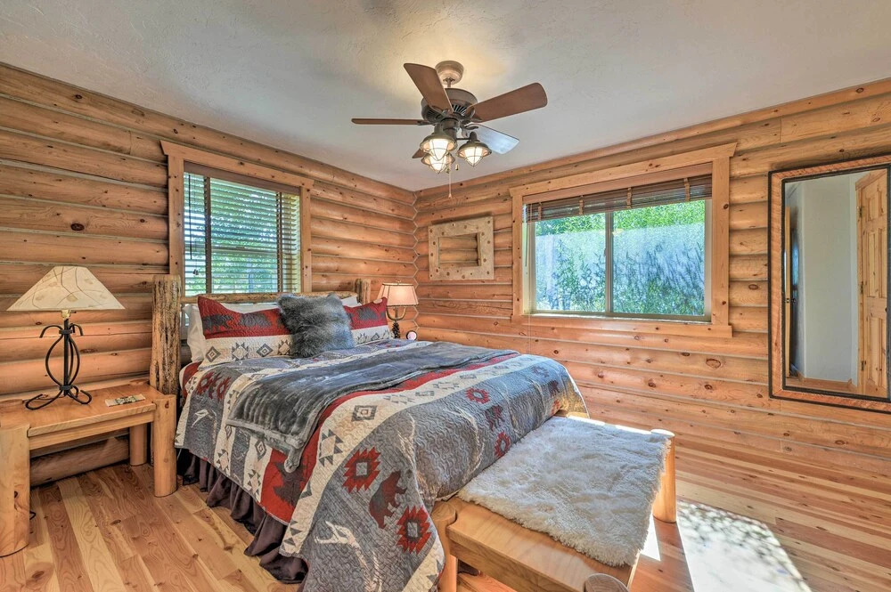 Serene Driggs Cabin ~ 10 Mi to Grand Targhee!