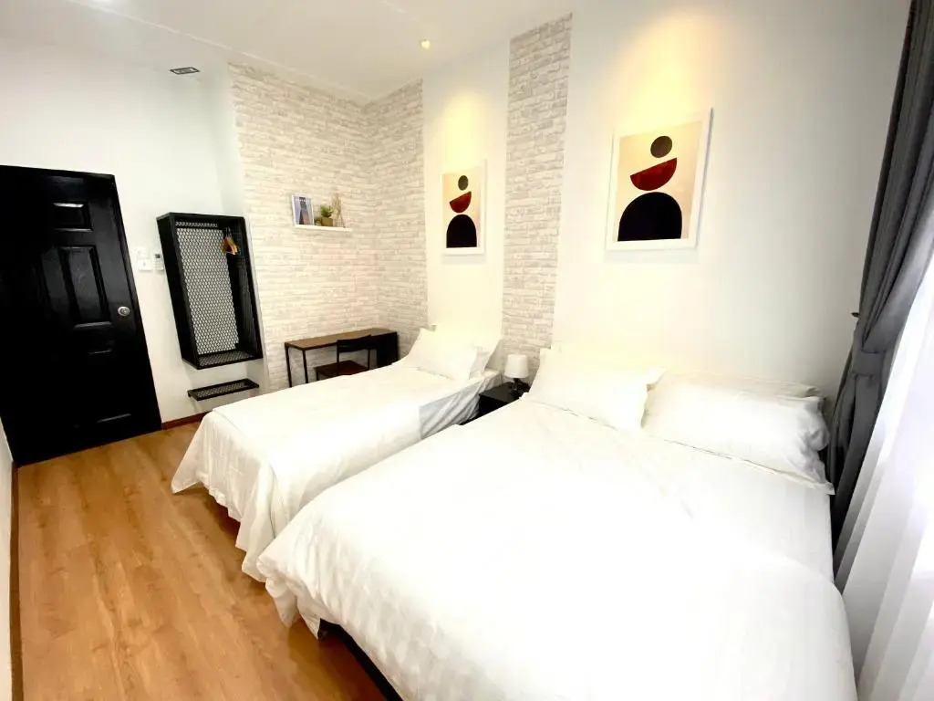 comfy 3-bedrooms with family karaoke Max-10pax