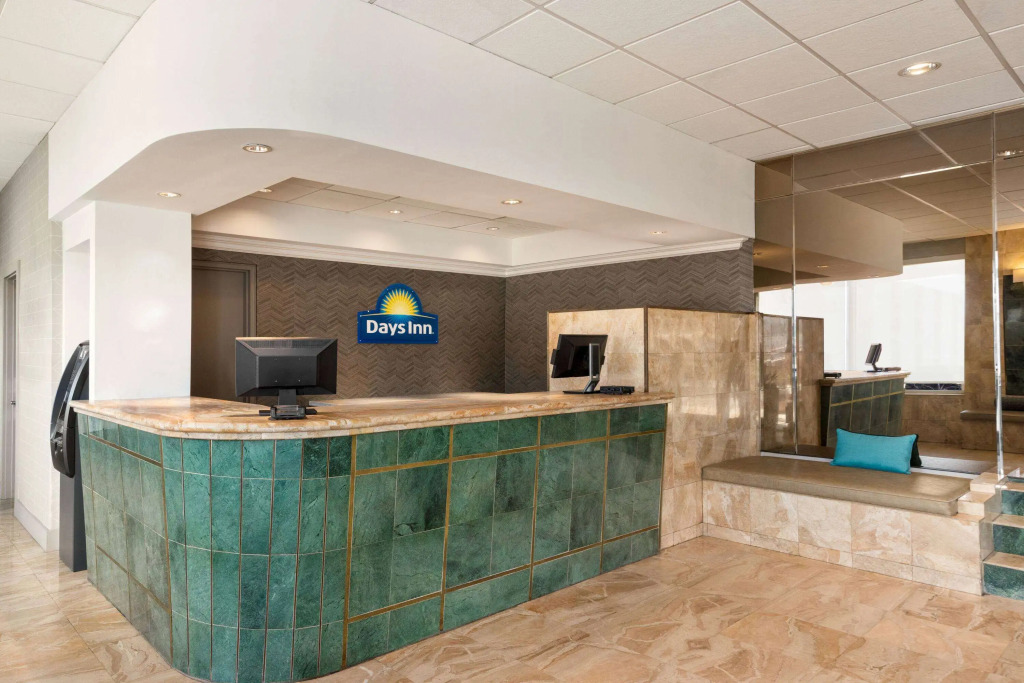 Days Inn by Wyndham Miami Airport North