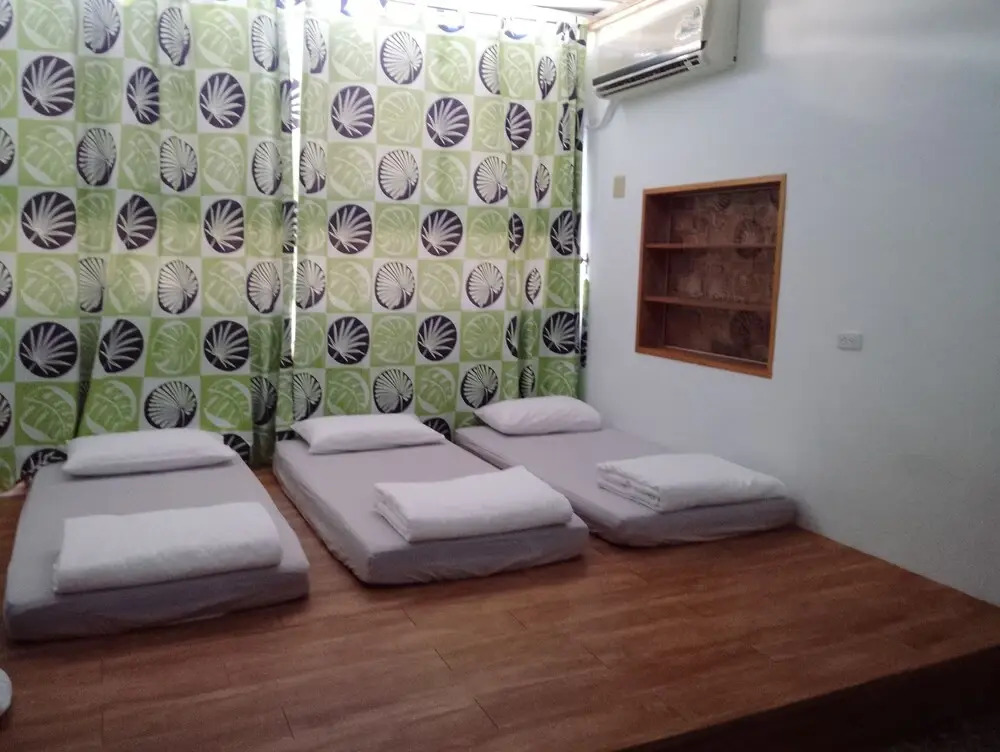 Caitlyn Hostel