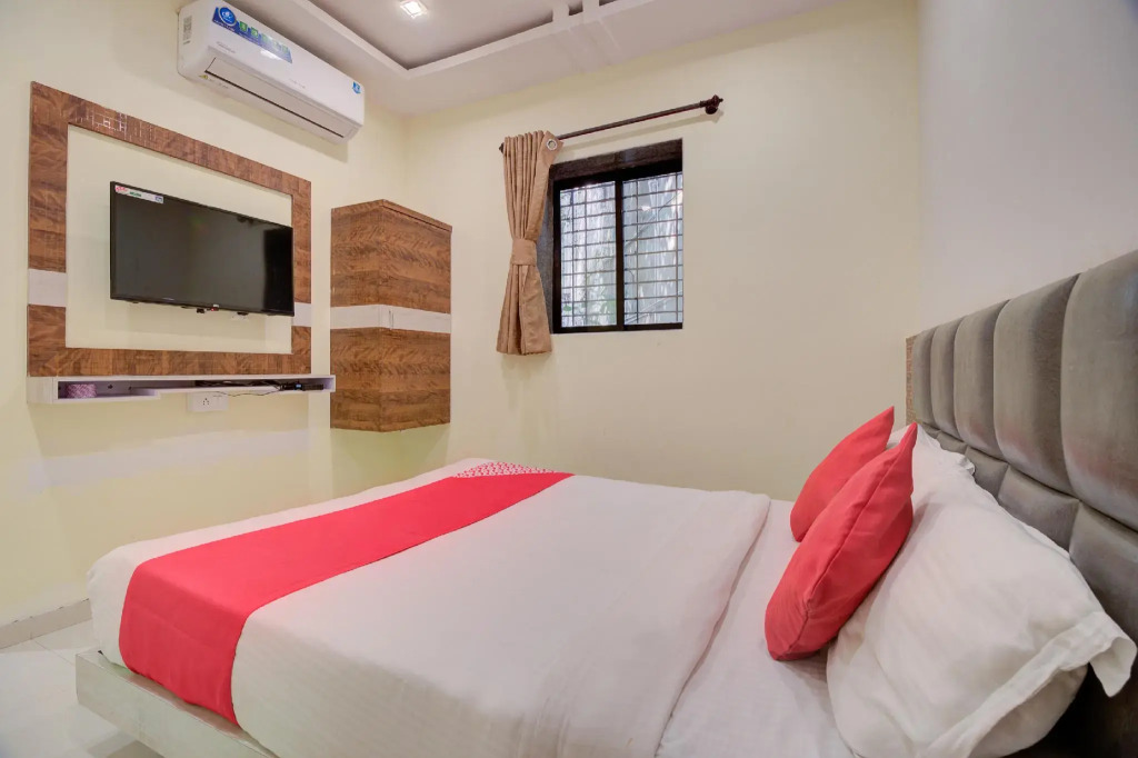 Royal Orbit by OYO Rooms