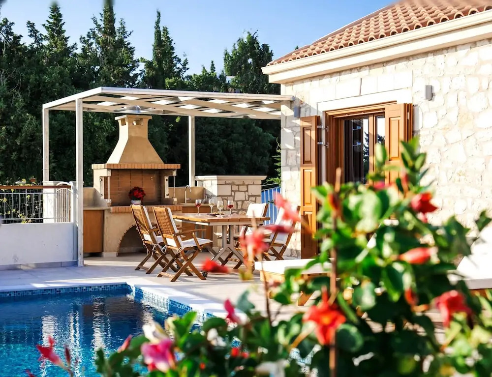 Pithari Sunset Villa