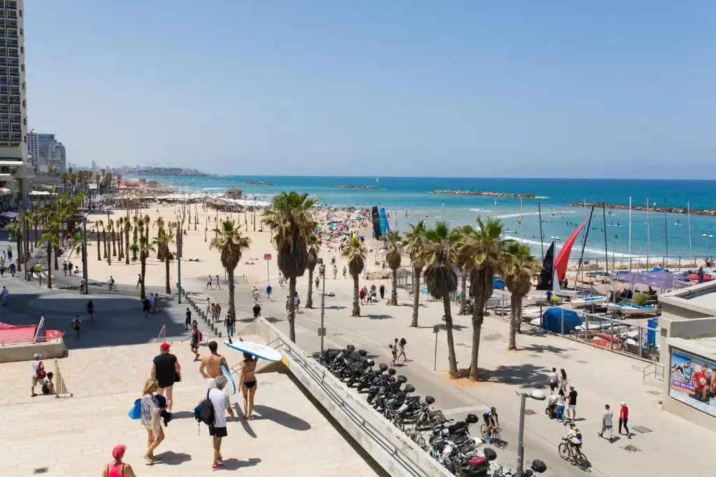23 Hovevei Tsiyon Street - By Beach Apartments TLV
