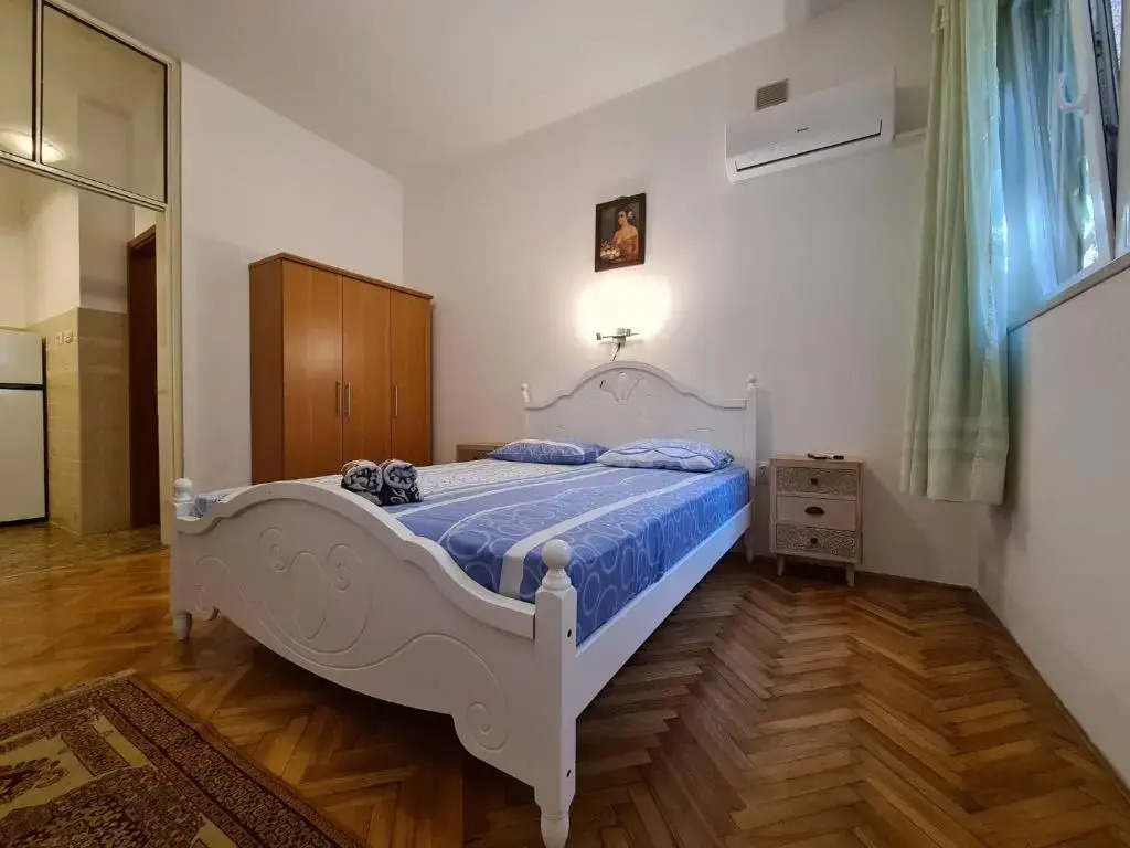 Apartments Mare