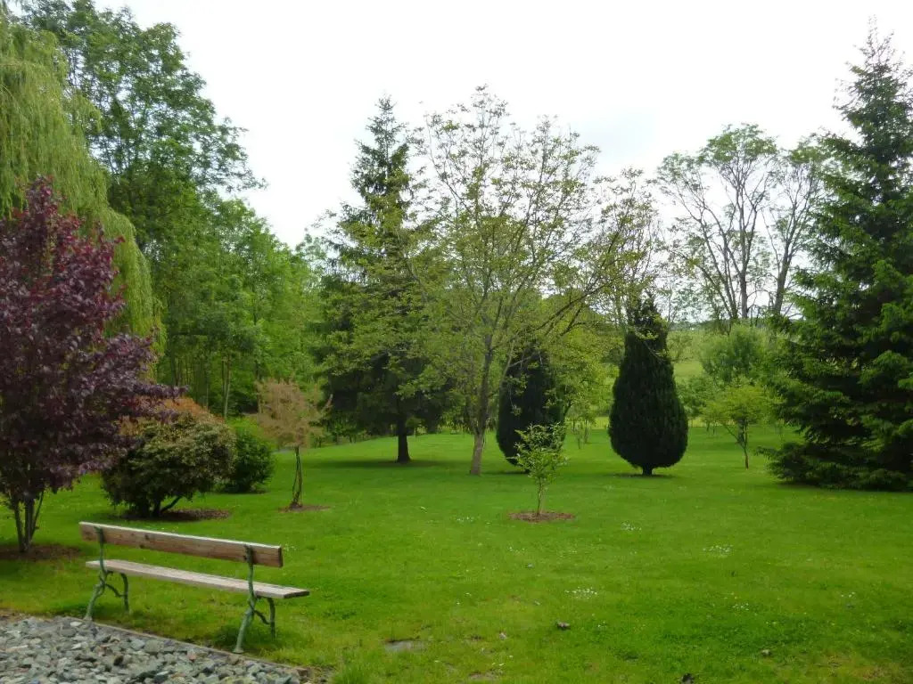 Gîte de charme proche Le Mans avec jardin, parking, et bien-être - FR-1-410-205