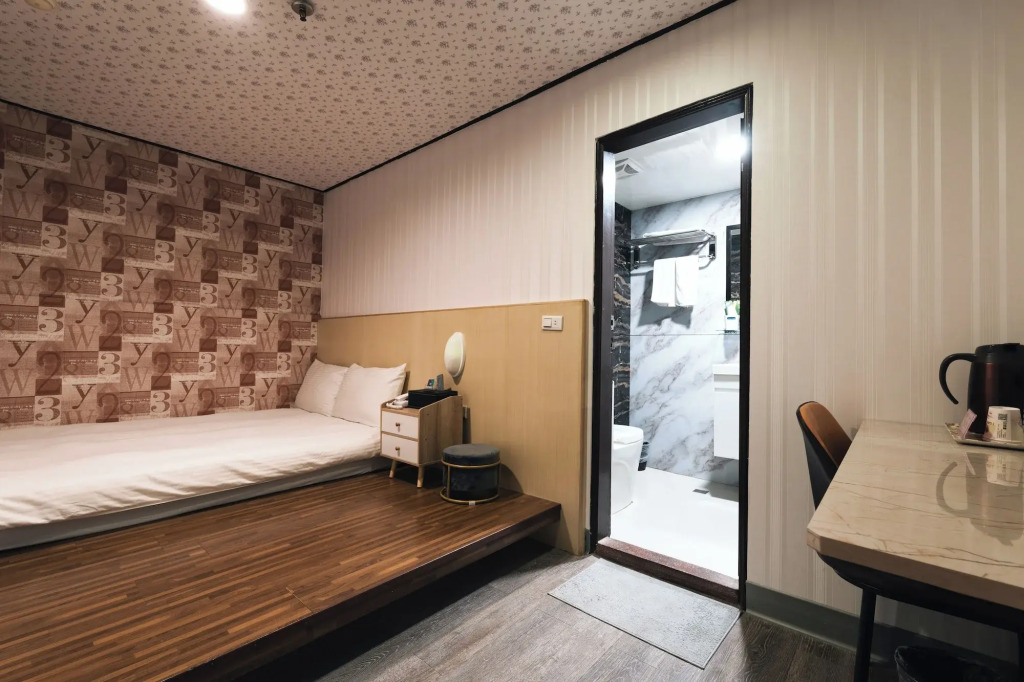 Sofu Hotel