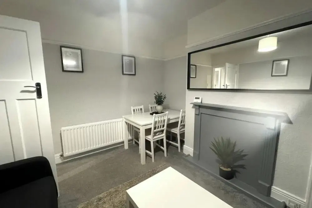 Kentmere Apartment - 2 Bedroom