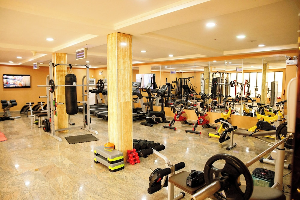 Pinnacle Castle Hotel Asaba