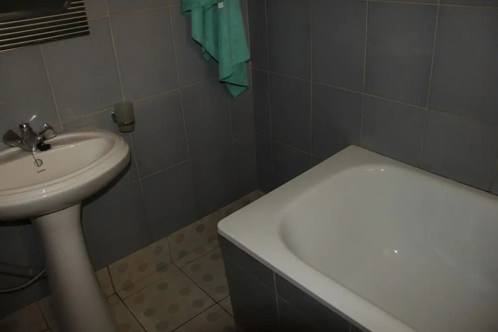 Motel Tuku Masindi