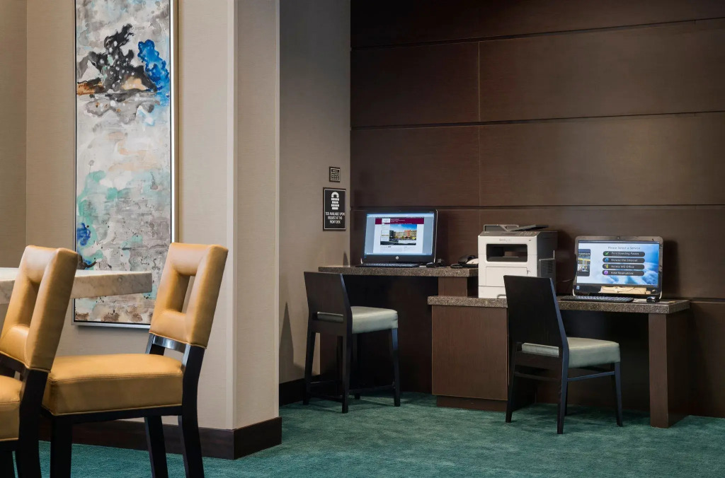Residence Inn by Marriott Calgary South