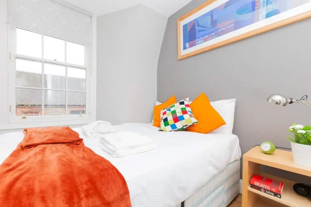1 Bedroom Apartment in Edinburgh'S Old Town Sleeps 4
