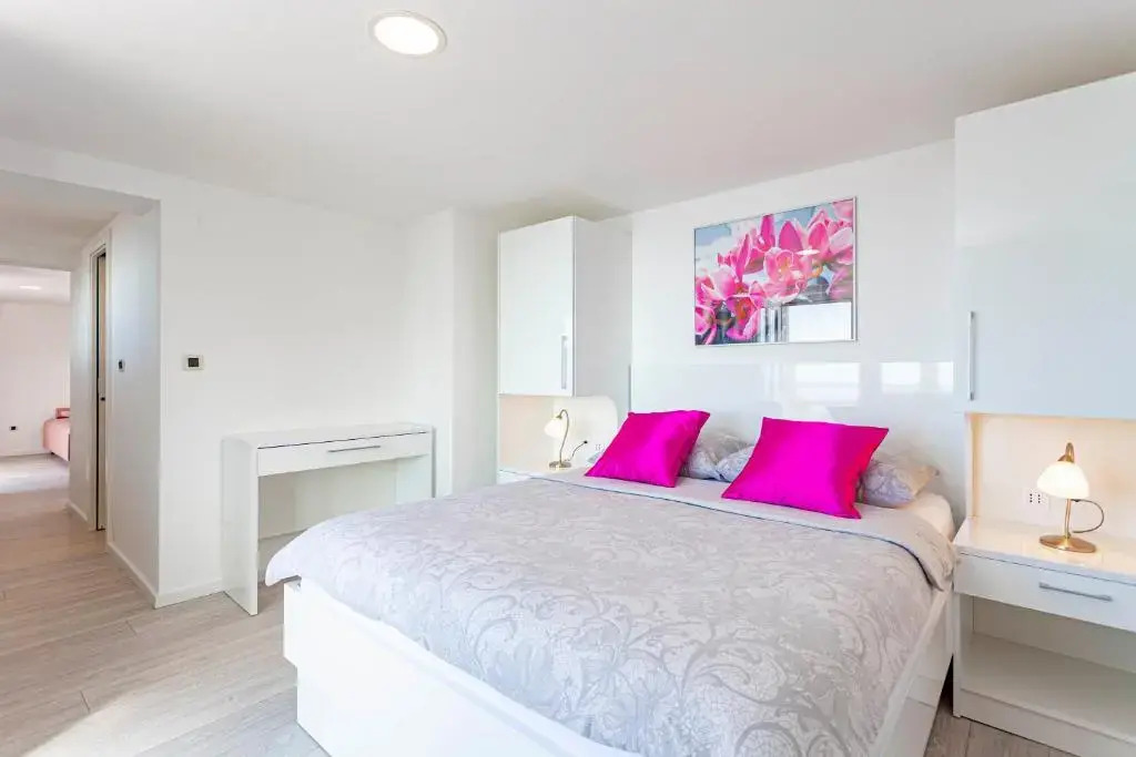 Villa King Apartments
