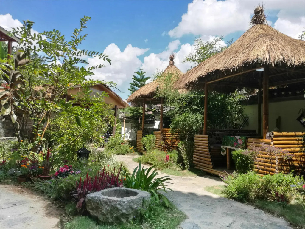 Yangshuo Village Retreat