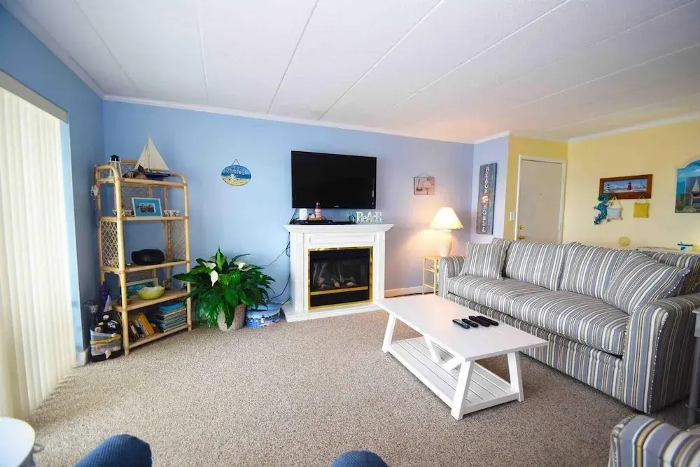 Harbour Island 302l 2 Bedroom Condo