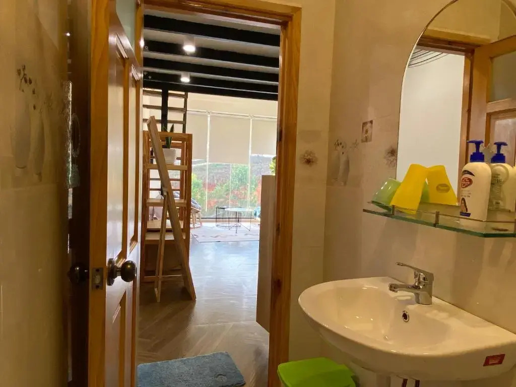 Gia Hạ House R2.1 View Đồi