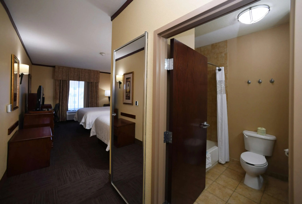 Hampton Inn Seguin