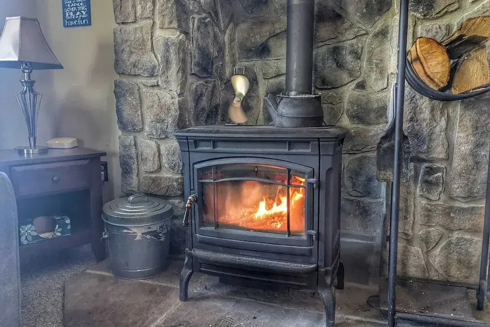 Chalet All Day Avantstay Lakeside, Firepit, Shared Pool