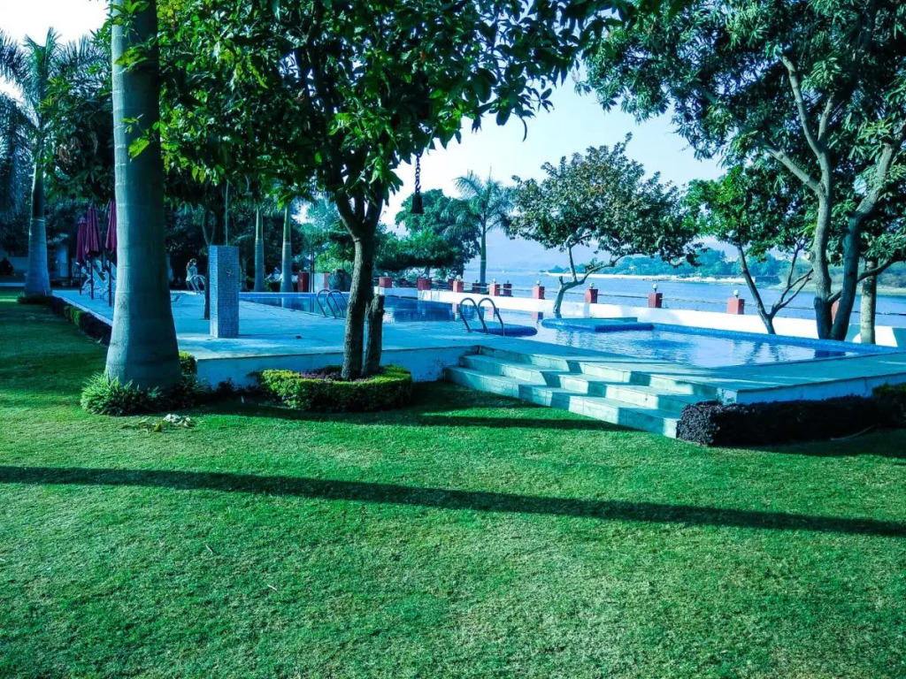 Shree Vilas Orchid A Lake View Hotel Udaipur