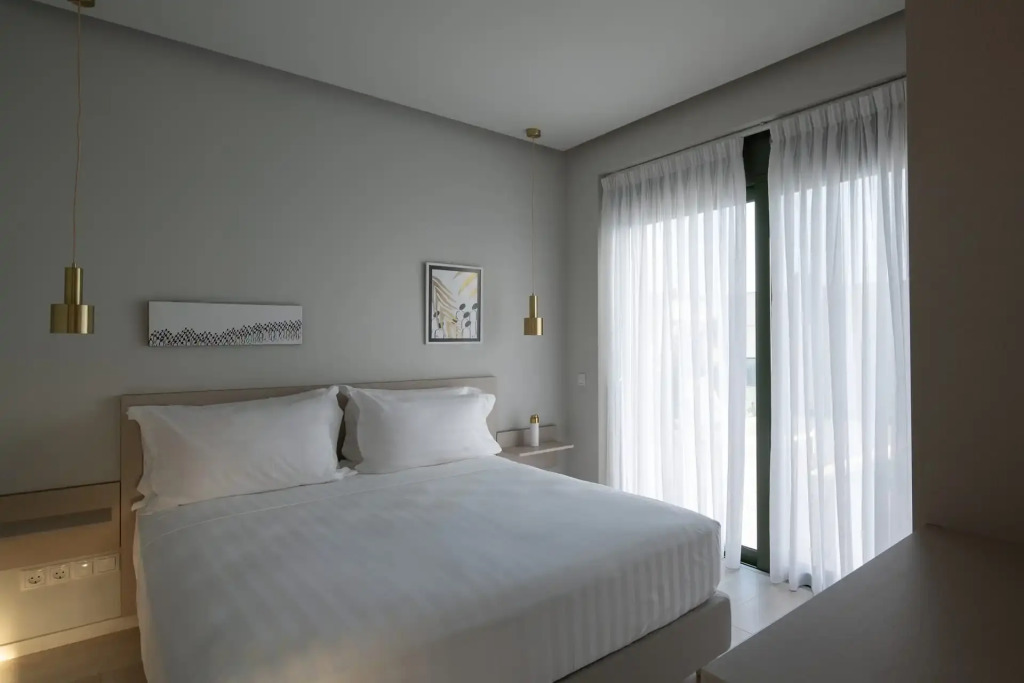 Olive Grove Suites - Villas with private pool and garden
