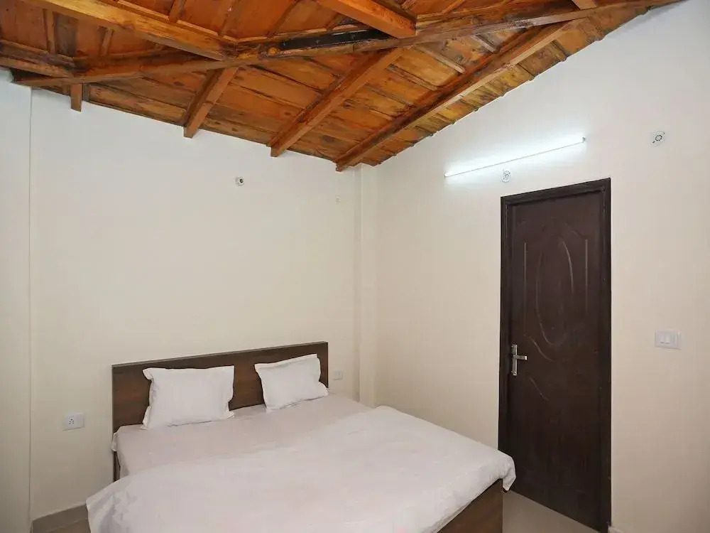 OYO 12328 Home 3BHK Pent house Shyamkhet Bhowali