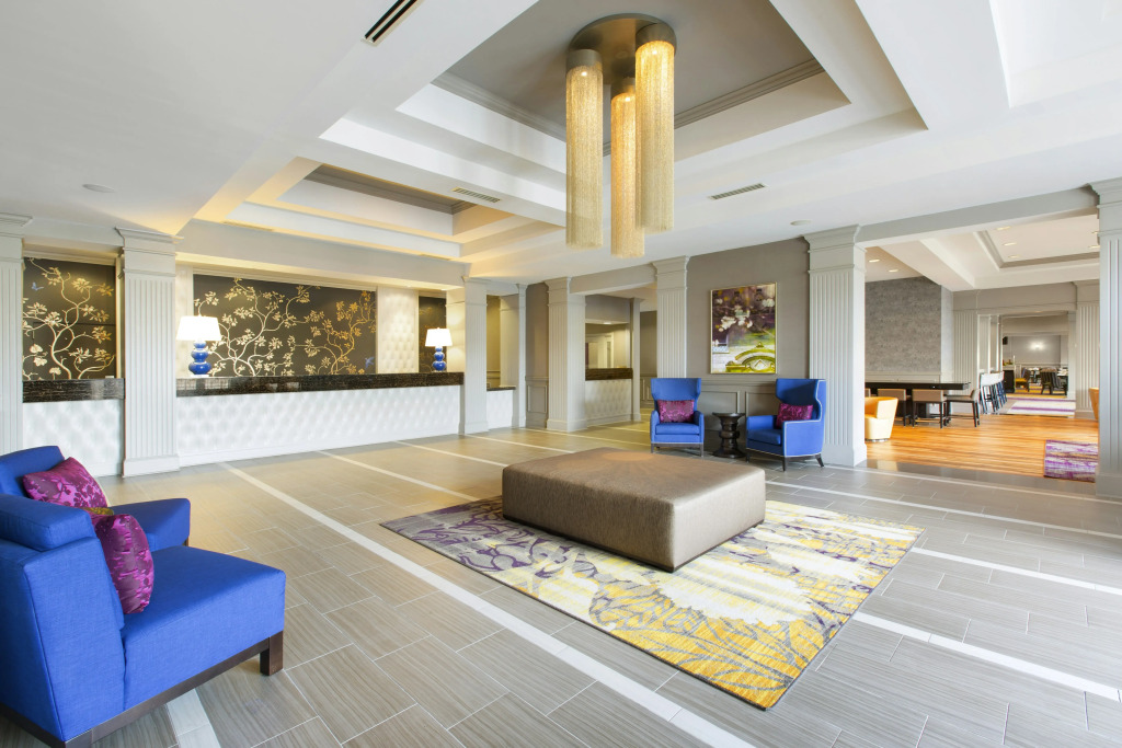 DoubleTree by Hilton Historic Savannah