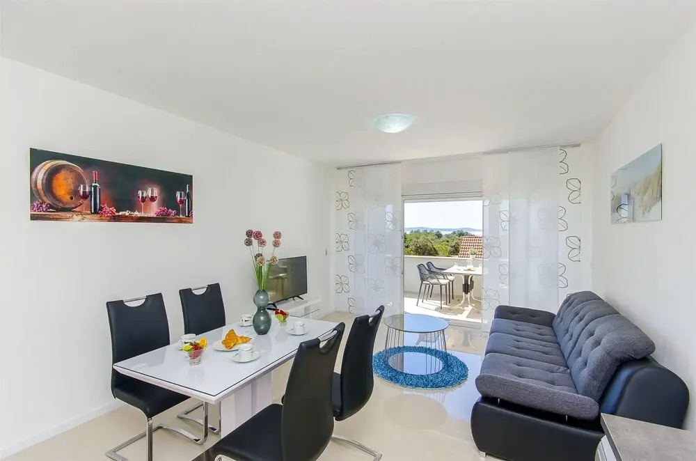 Apartments Villa V