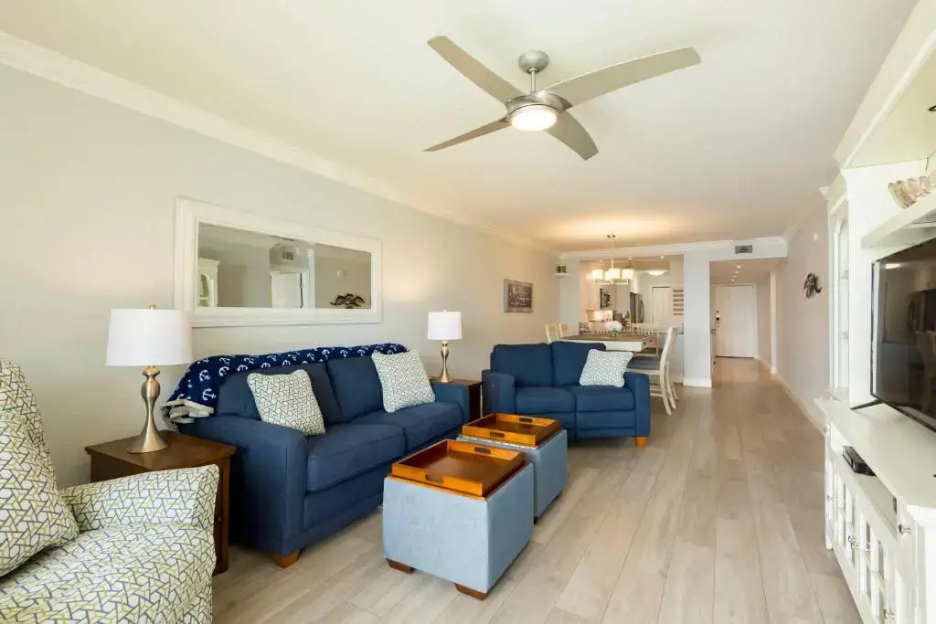Bahia Vista 11-337, 2 Bedrooms, Views, Heated Pool, Sleeps 6
