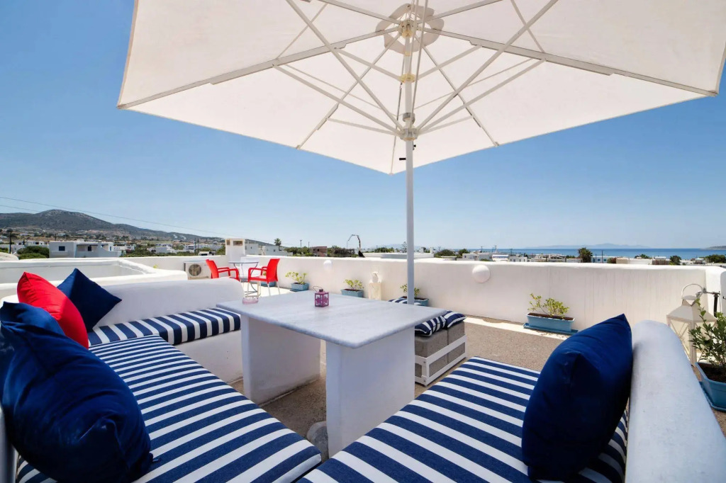 Fivos Apartments