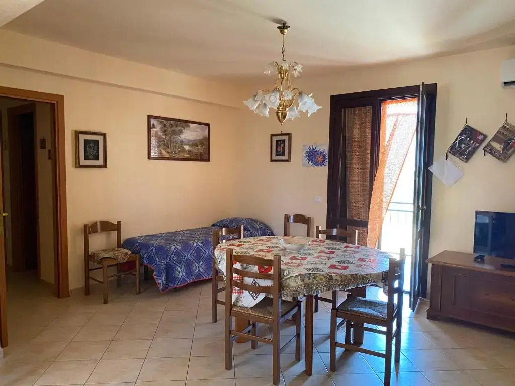 Case vacanza Cristina site in Antico Baglio e in via Abruzzi n 161