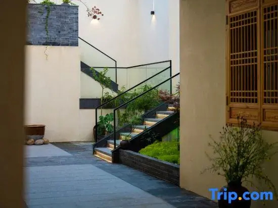 Shangqinggu Boutique Stay (Dongmen Yixiang)