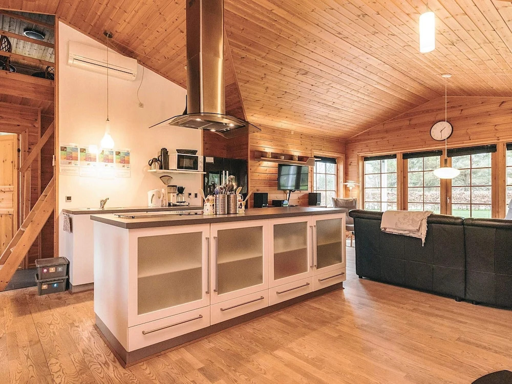 8 Person Holiday Home in Hadsund-by Traum