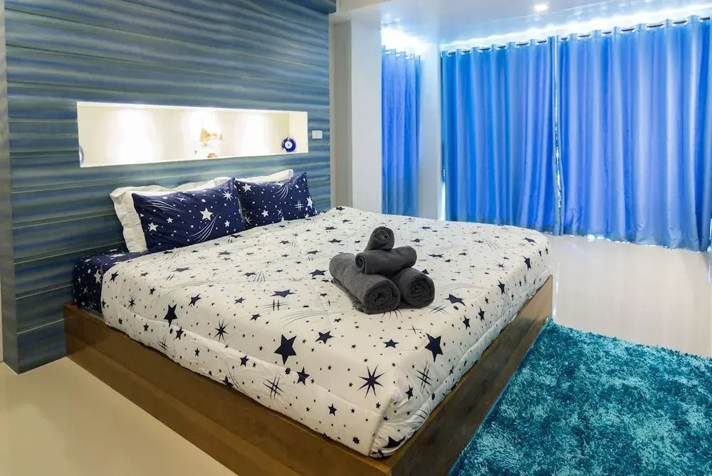 2 Feel Bed Station