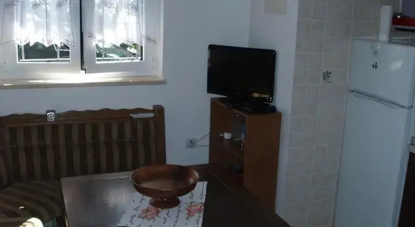 Apartment Mira