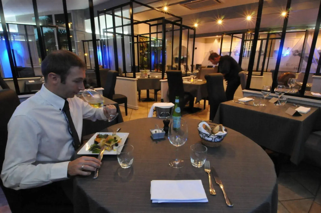 Elégance Suites Hôtel