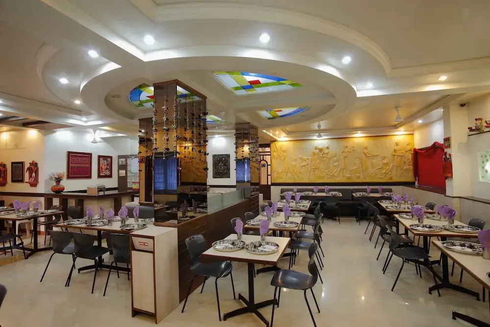 Hotel Suyash Deluxe