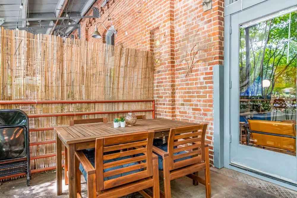 100 Year-old Historic Brick 2BR Loft Large Patio2