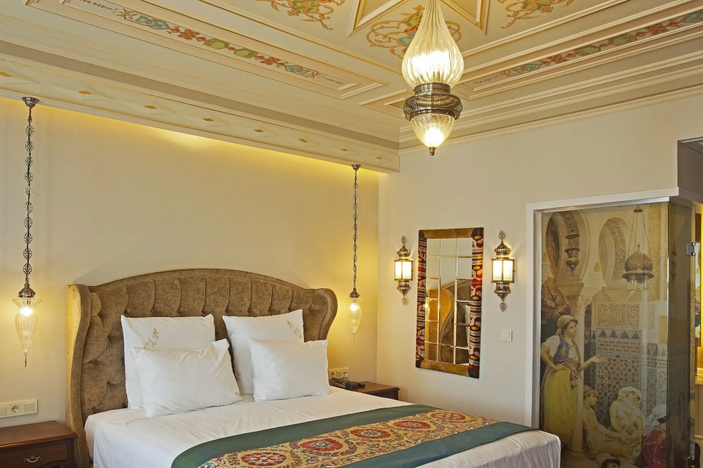 Azade Premier Hotel