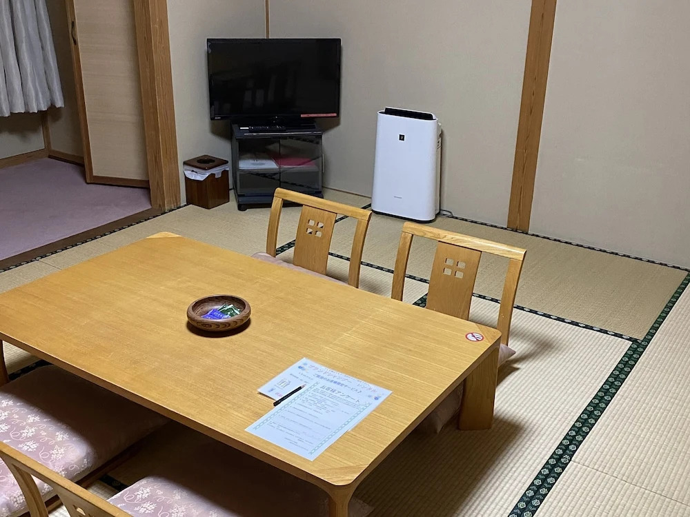pokapokalandmiasa