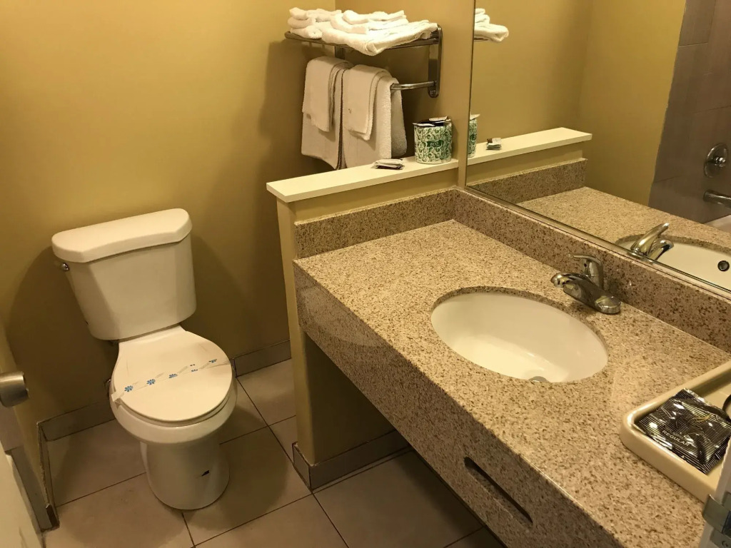Deluxe Inn Redding