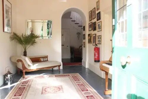 Hollybank Bed and Breakfast