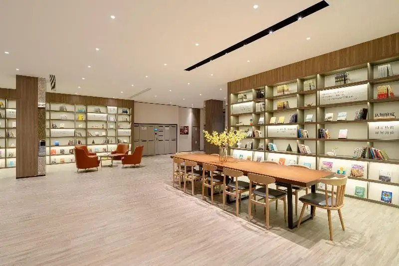 Vienna International Hotel Xianyang International Airport Hotel