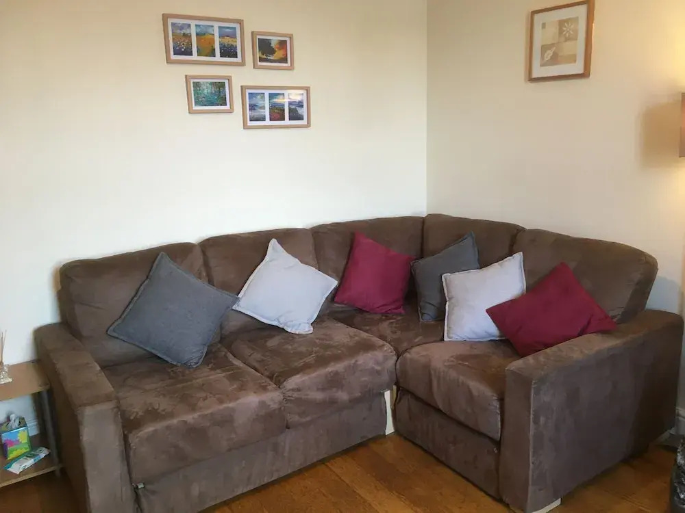 Perfectly Located 2-bed Apartment in Inverness