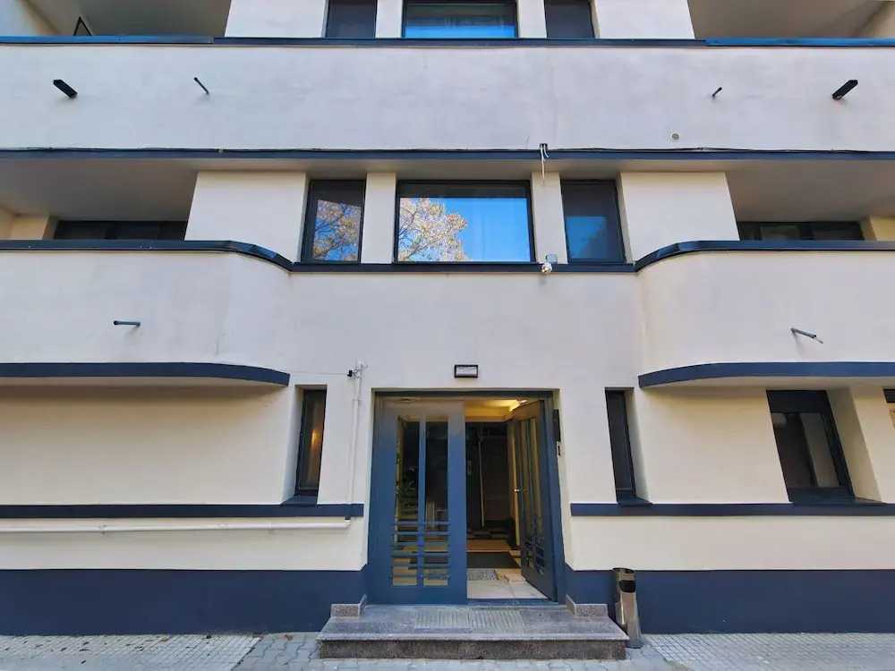 Piata Romana Suites - Pumo Properties
