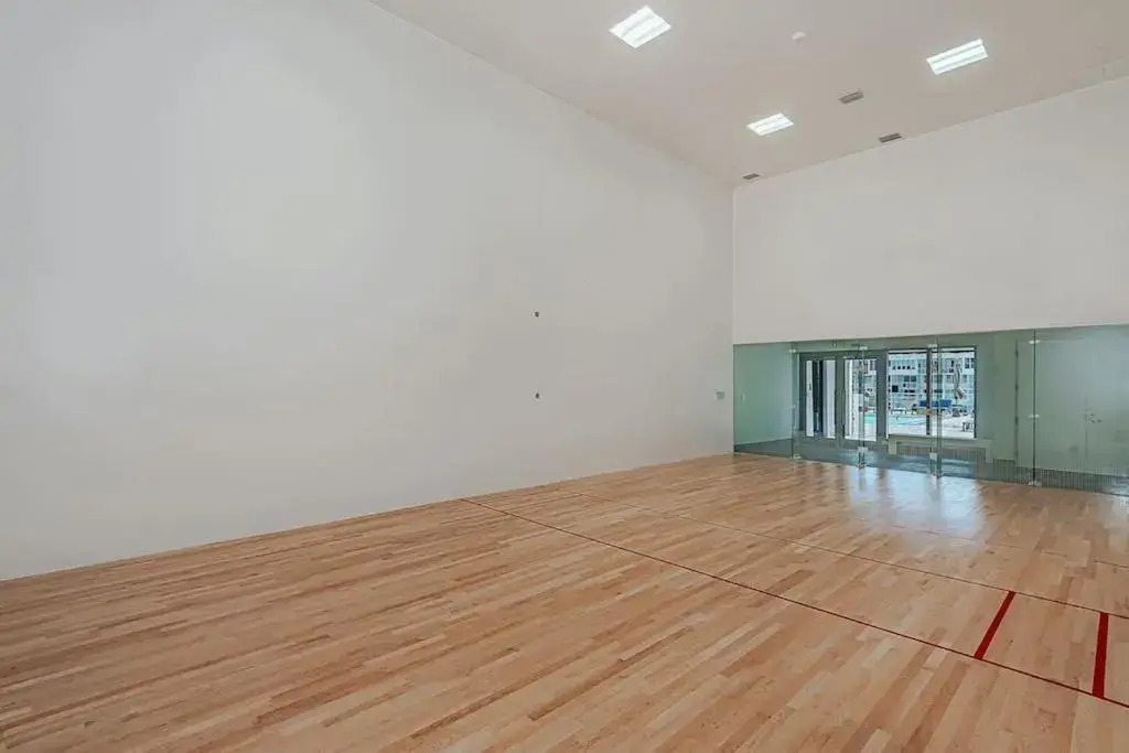 5 * Front OCEAN View - 34th TOP FLOOR: Brand New 2BR