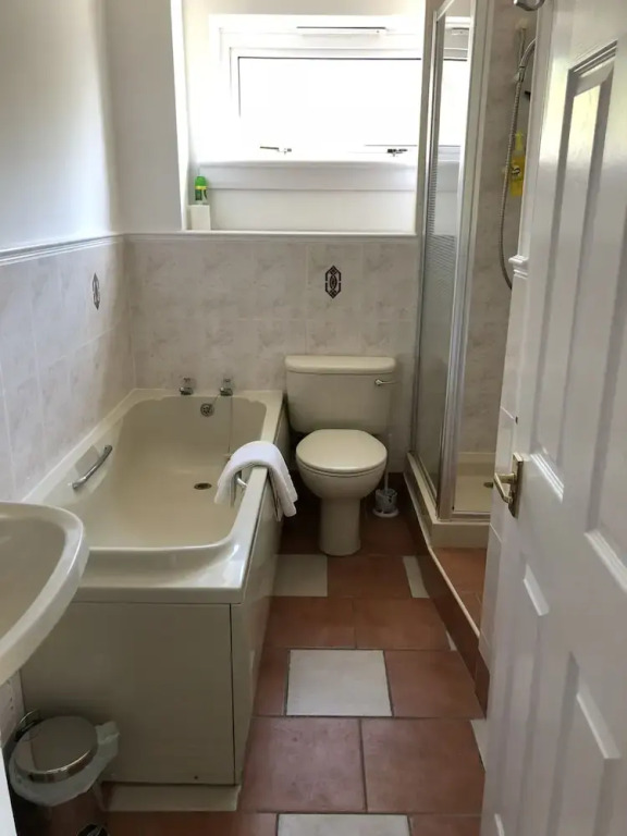 Dysart Apartment