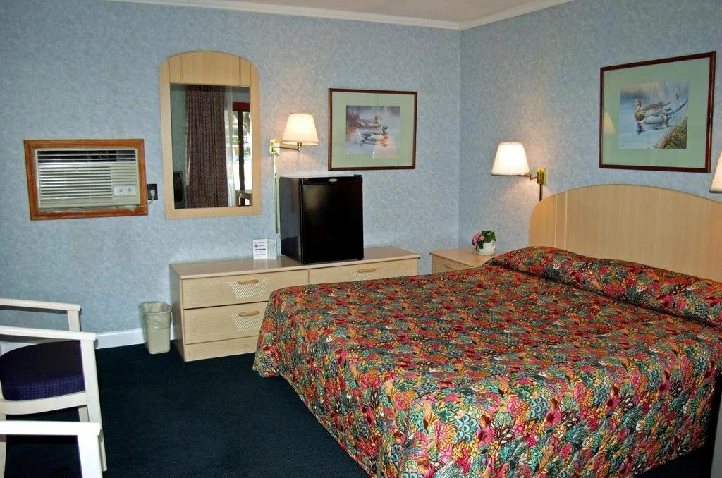 The Carolinian Inn